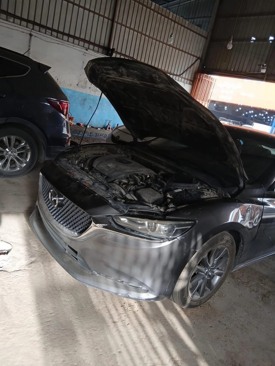 سيارة مخدومة في المركز المعتمد رقم 4