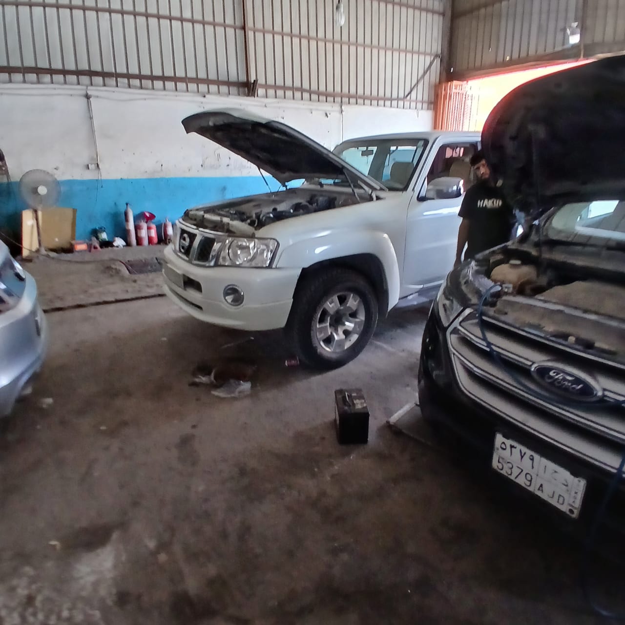 سيارة مخدومة في المركز المعتمد رقم 12